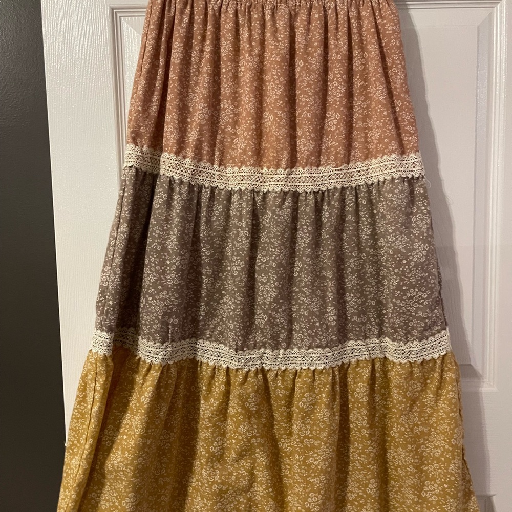 Polagram Tiered Floral Maxi Skirt - Peach, Taupe, Mustard